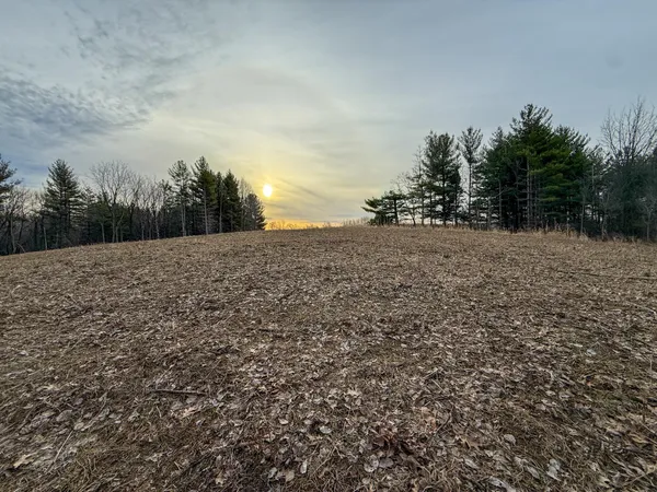 $2,000,000 | 11719 Ridgeview Road, Hokah, MN 55941