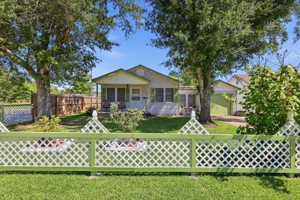 $135,000 | 3006 Western Avenue, Orange, TX 77630