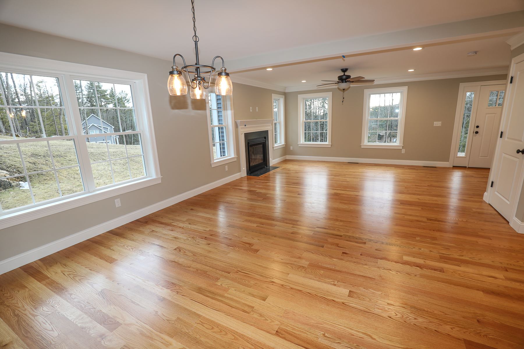 23 North Meadow Road Amherst, NH 03031 - Photo 12 of 37