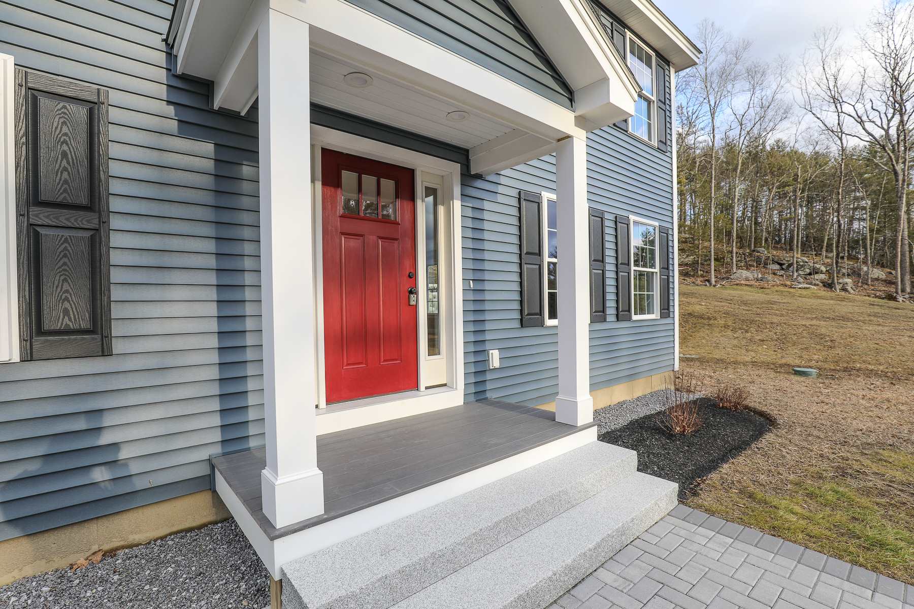 23 North Meadow Road Amherst, NH 03031 - Photo 5 of 37