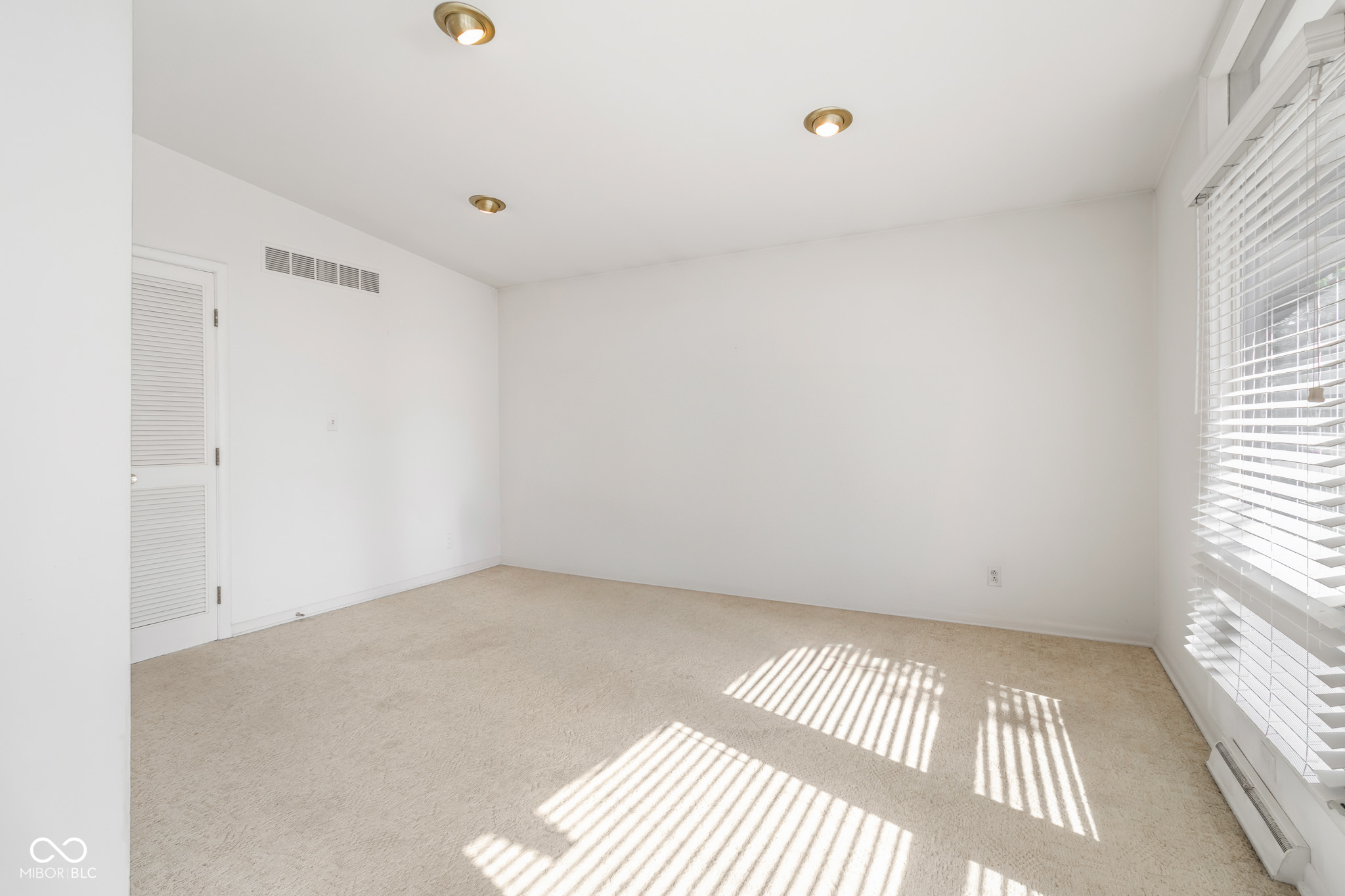 4120 Ridgeway Avenue Columbus, IN 47203 - Photo 16 of 65