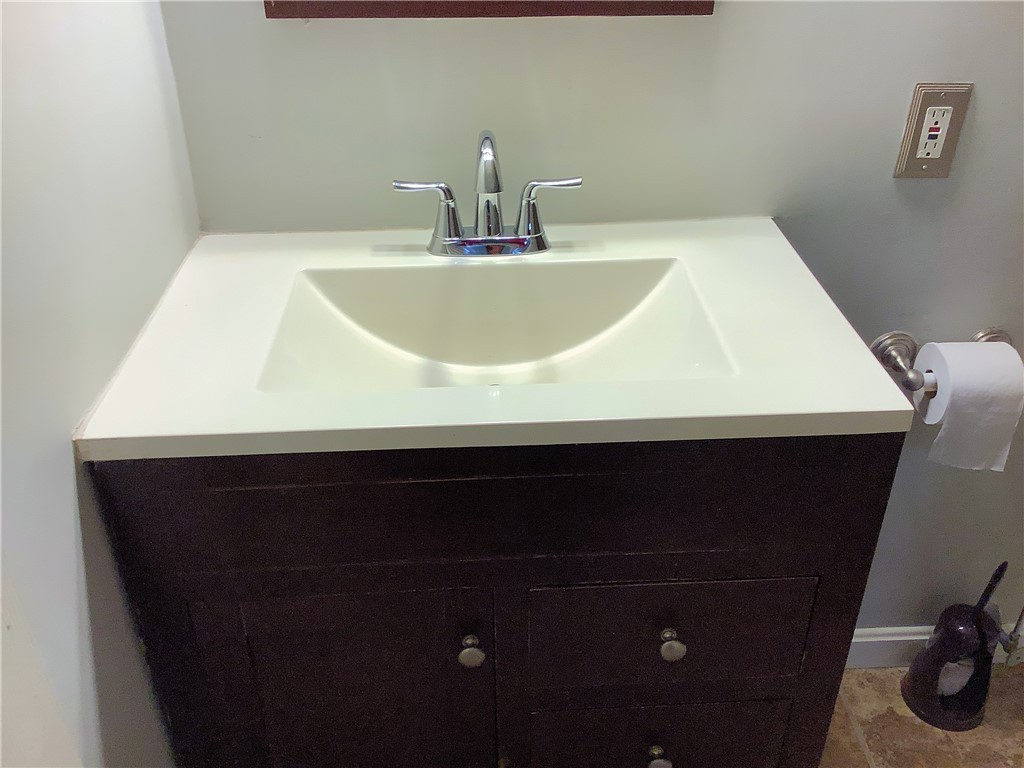 4430 Post Road, Unit 25B Warwick, RI 02818 - Photo 20 of 23