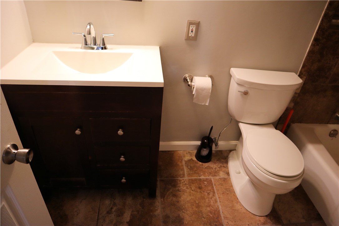 4430 Post Road, Unit 25B Warwick, RI 02818 - Photo 22 of 23