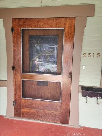 $4,995 | 2515 East 4th Street, Long Beach, CA 90814