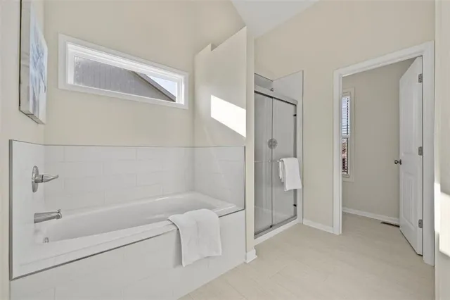 $370,000 | 1015 Northeast 91st Terrace, Kansas City, MO 64155