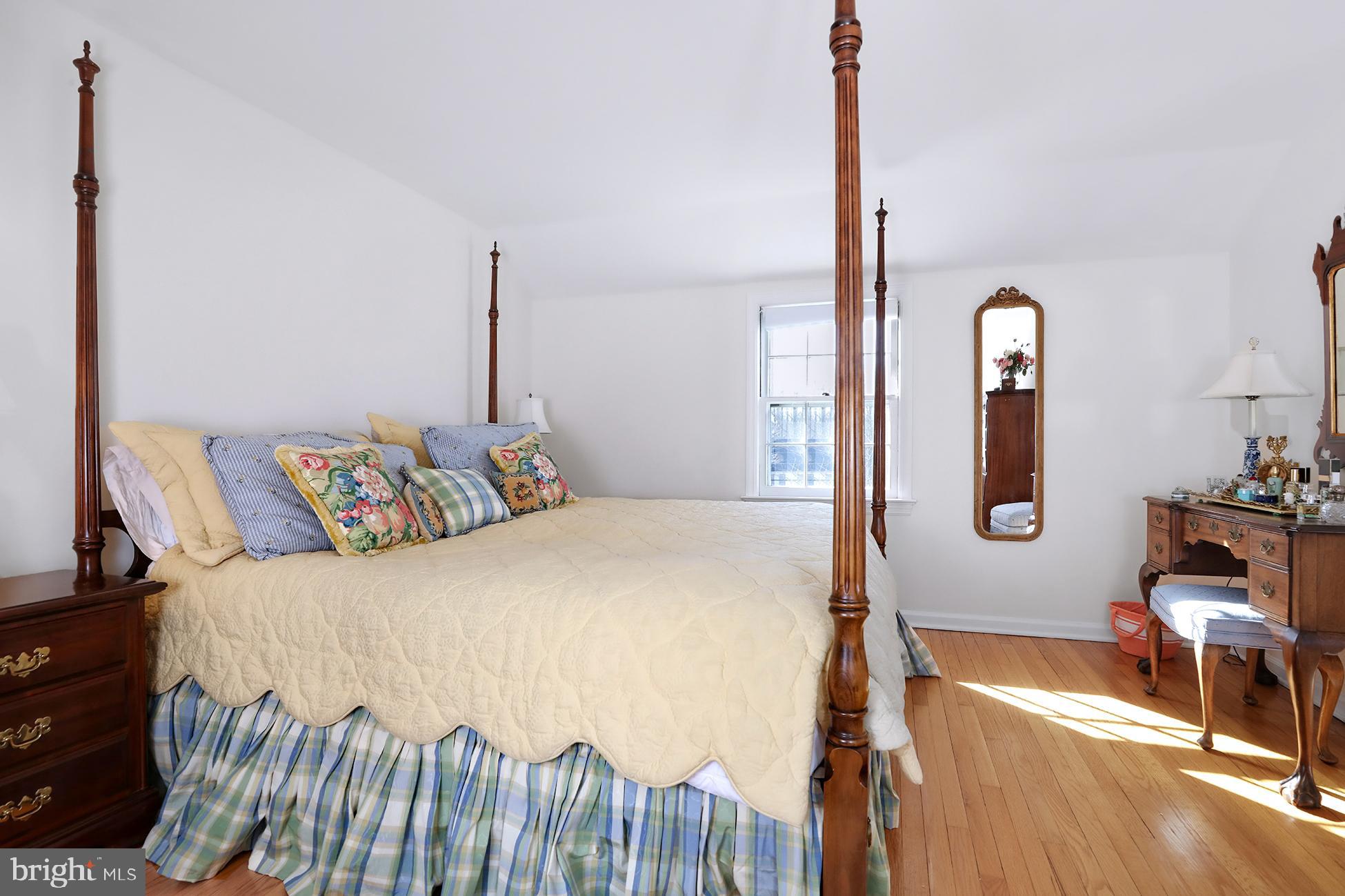 96 Hun Road Princeton, NJ 08540 - Photo 19 of 38 Bedroom
