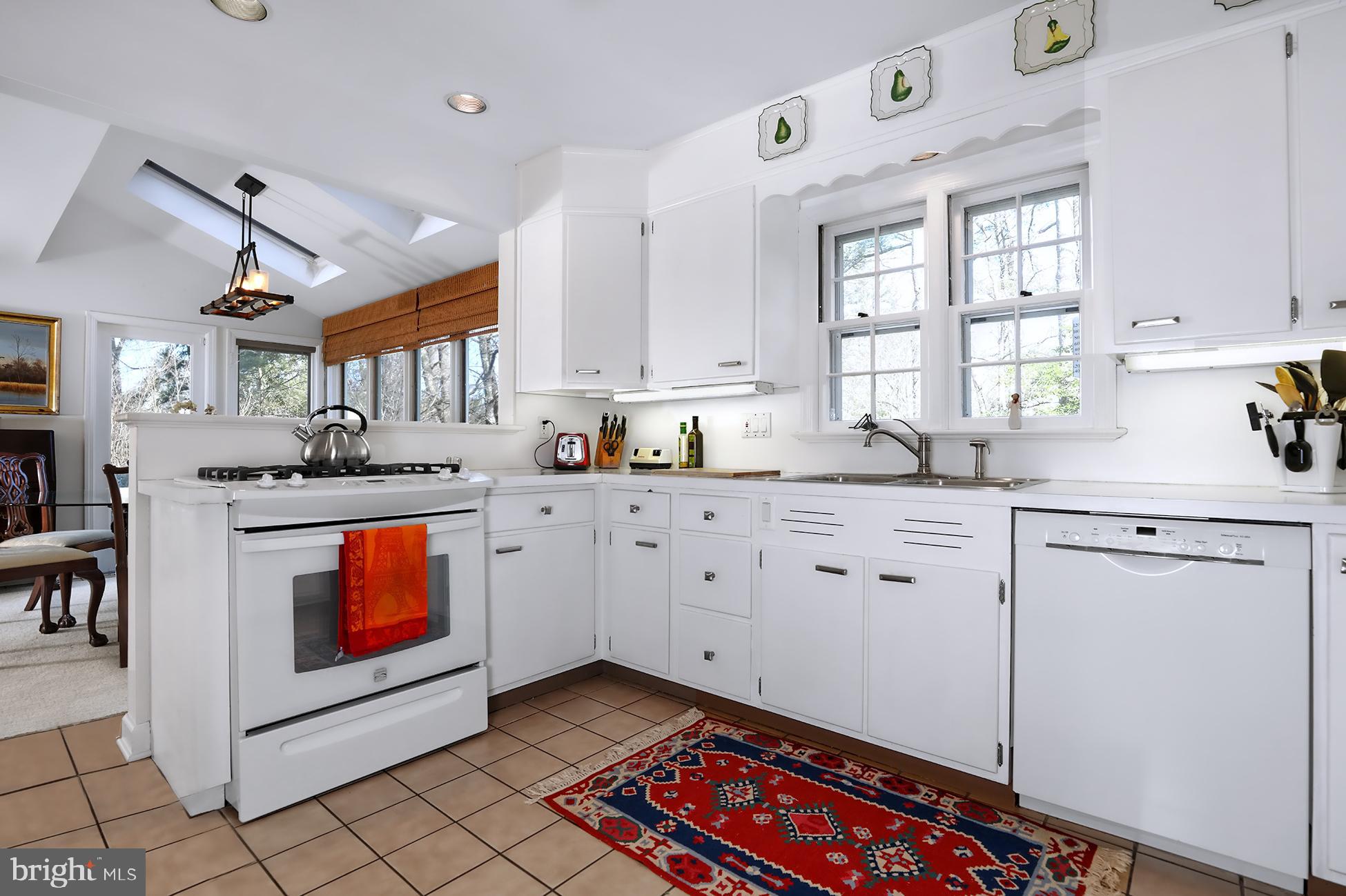 96 Hun Road Princeton, NJ 08540 - Photo 6 of 38 Cheerful and bright white kitchen