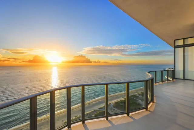 $5,450,000 | 900 North Ocean Boulevard, Unit UPH03, Pompano Beach, FL 33062
