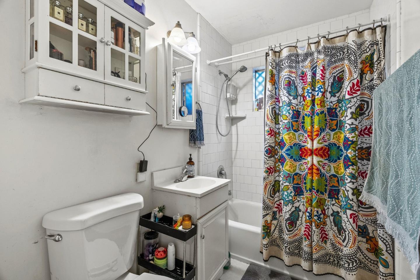 301 7th Street Pacific Grove, CA 93950 - Photo 11 of 44
