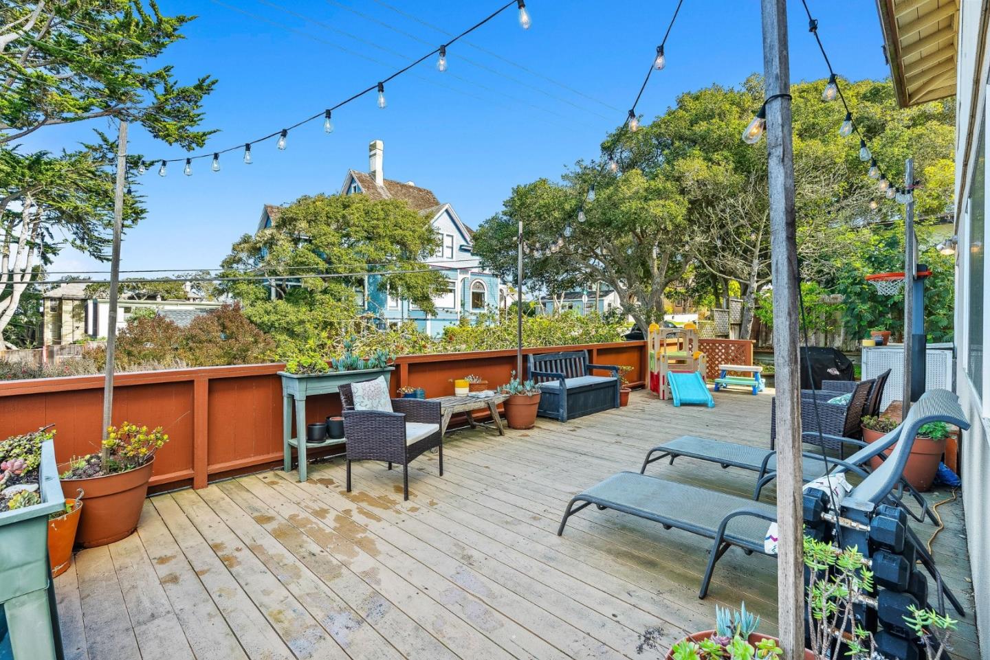 301 7th Street Pacific Grove, CA 93950 - Photo 36 of 44