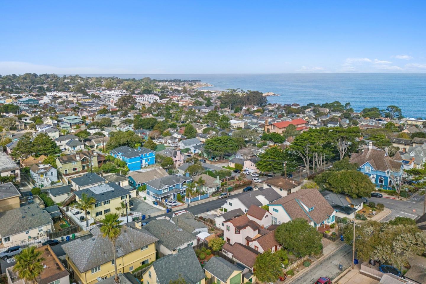 301 7th Street Pacific Grove, CA 93950 - Photo 38 of 44
