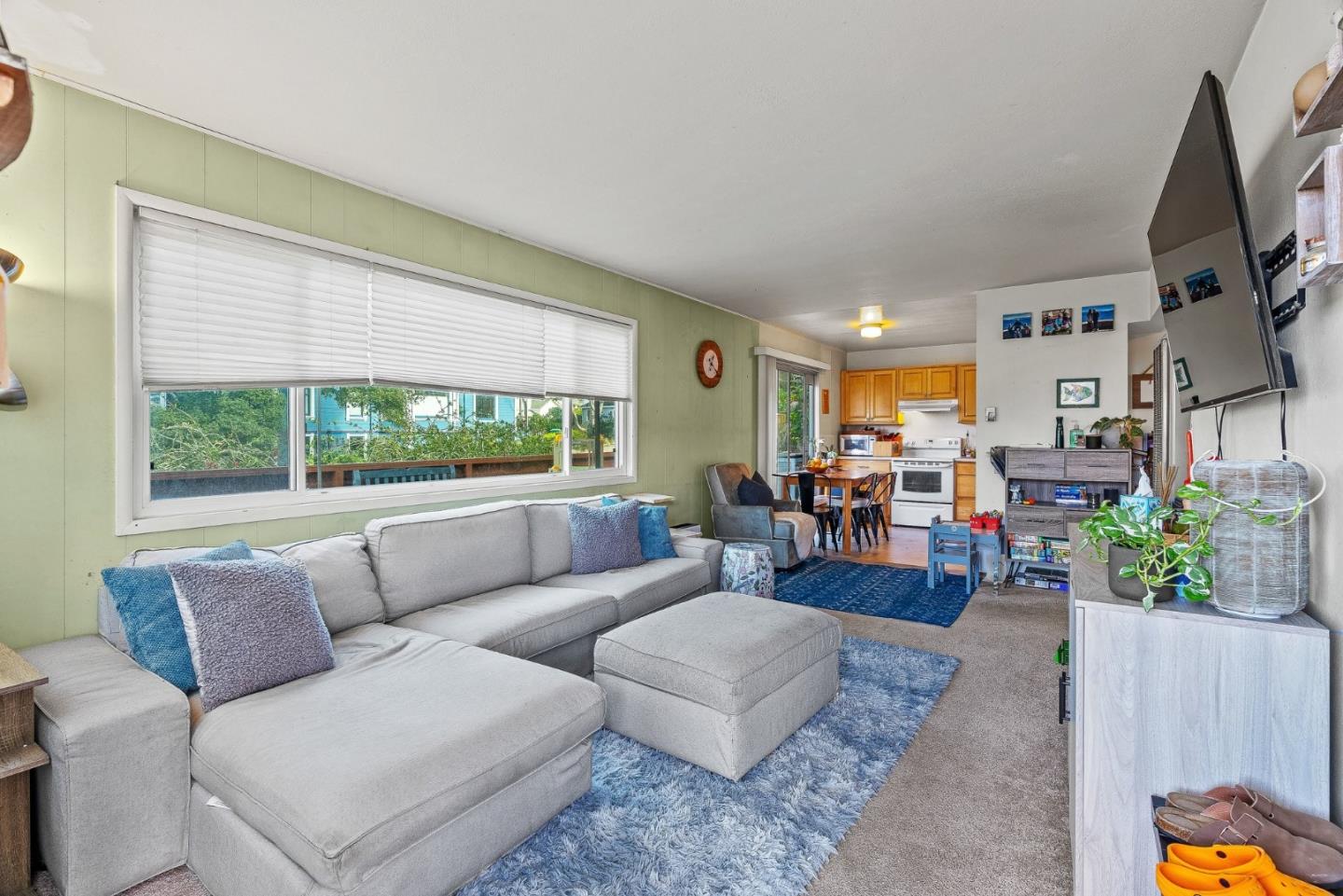 301 7th Street Pacific Grove, CA 93950 - Photo 6 of 44