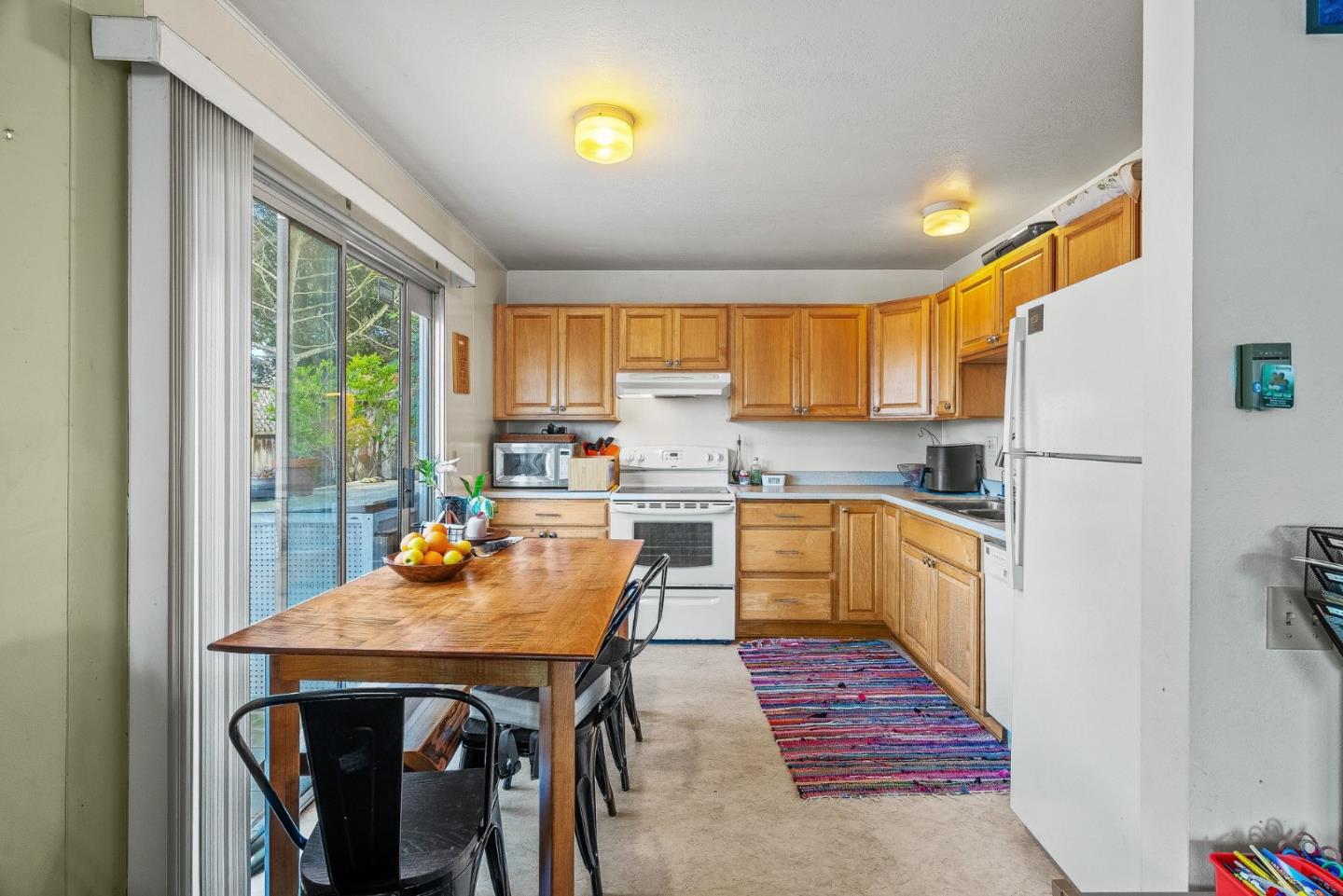 301 7th Street Pacific Grove, CA 93950 - Photo 8 of 44