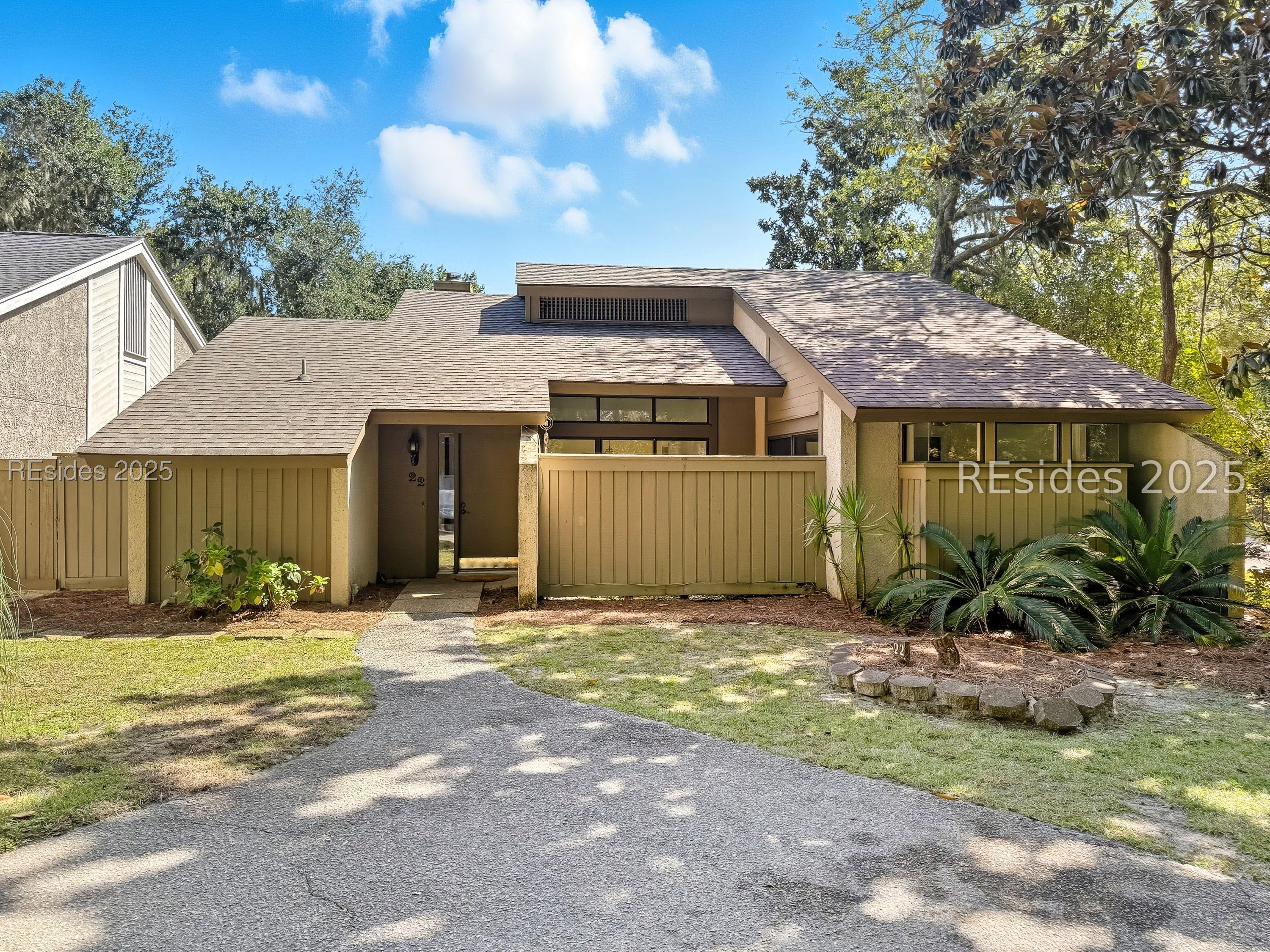 22 Stable Gate Road Hilton Head Island, SC 29926 - Photo 1 of 45
