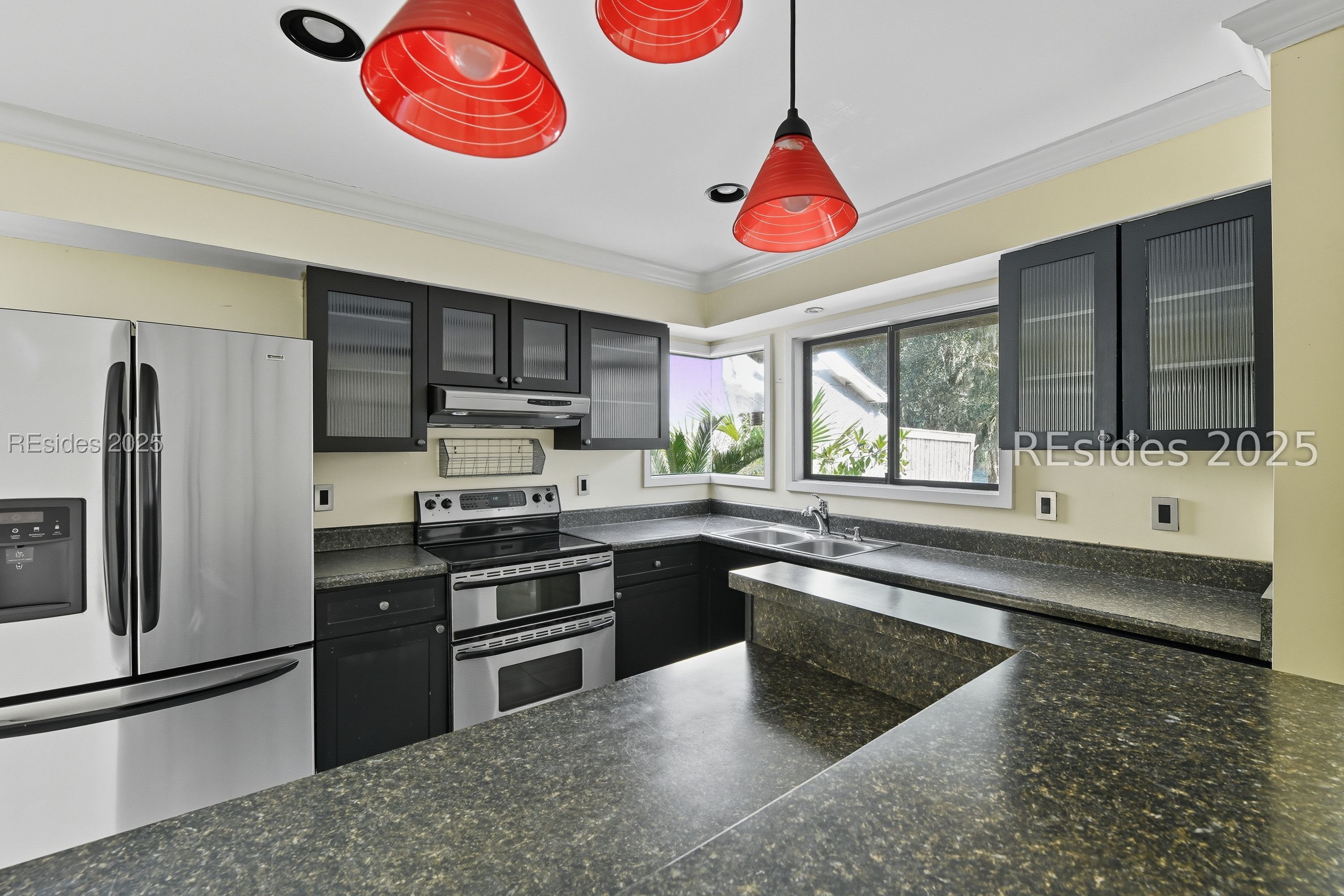 22 Stable Gate Road Hilton Head Island, SC 29926 - Photo 10 of 45