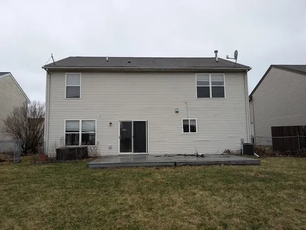 $2,100 | 7165 Maplelawn Drive, Ypsilanti, MI 48197