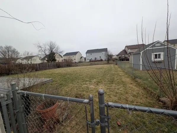 $2,100 | 7165 Maplelawn Drive, Ypsilanti, MI 48197