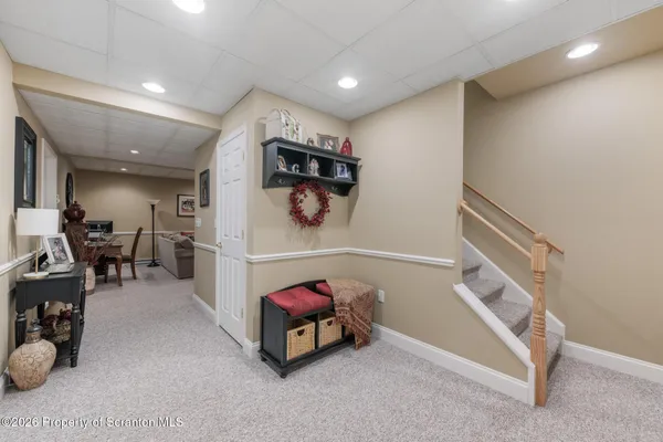 $675,000 | 9 Oneill Drive, Moosic, PA 18507