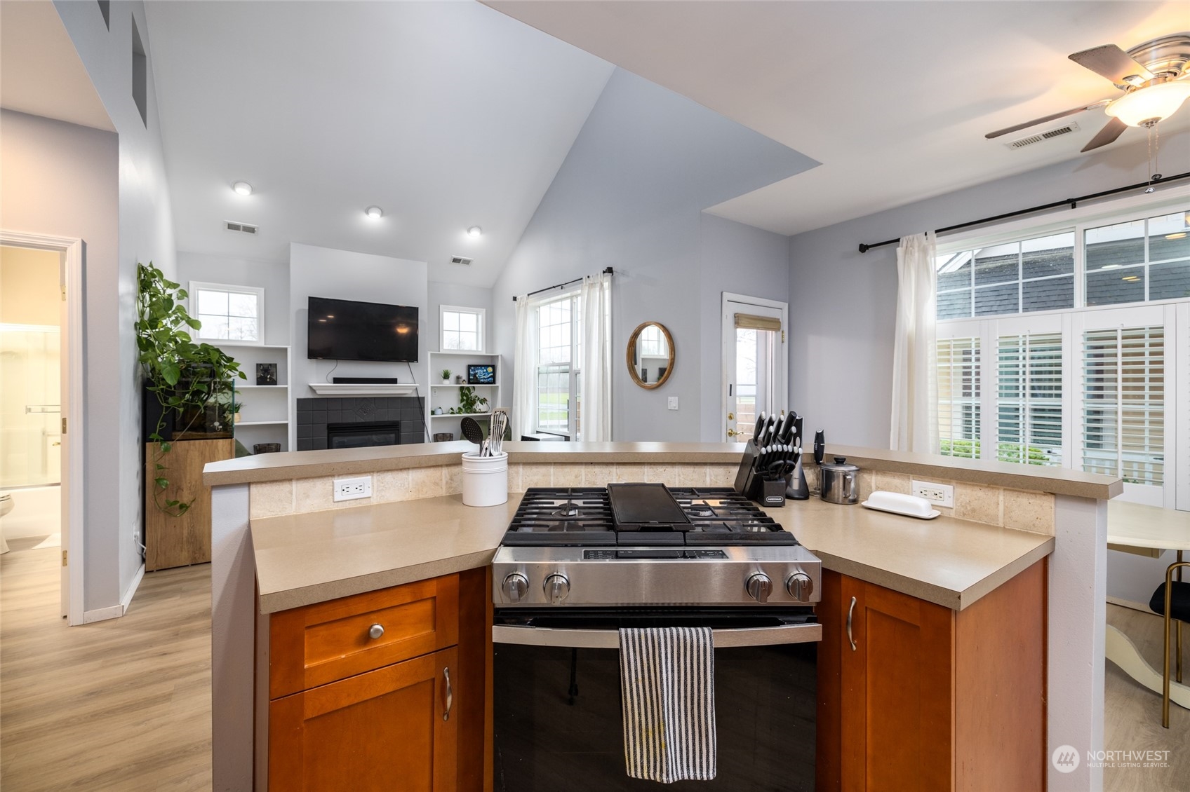1505 Wildflower Way Sedro-Woolley, WA 98284 - Photo 17 of 24 a kitchen that has a sink and a stove in it