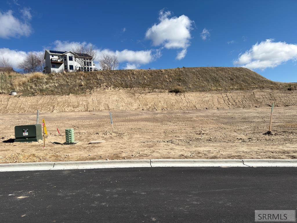 Lot 9 Falcon Ridge Drive Pocatello, ID 83201 - Photo 1 of 22 Main View