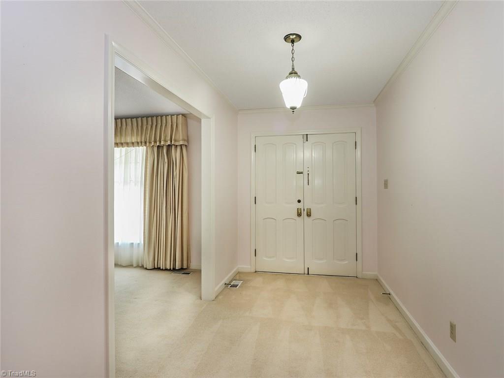 1505 Coventry Road High Point, NC 27262 - Photo 2 of 29 Gallery Image 2