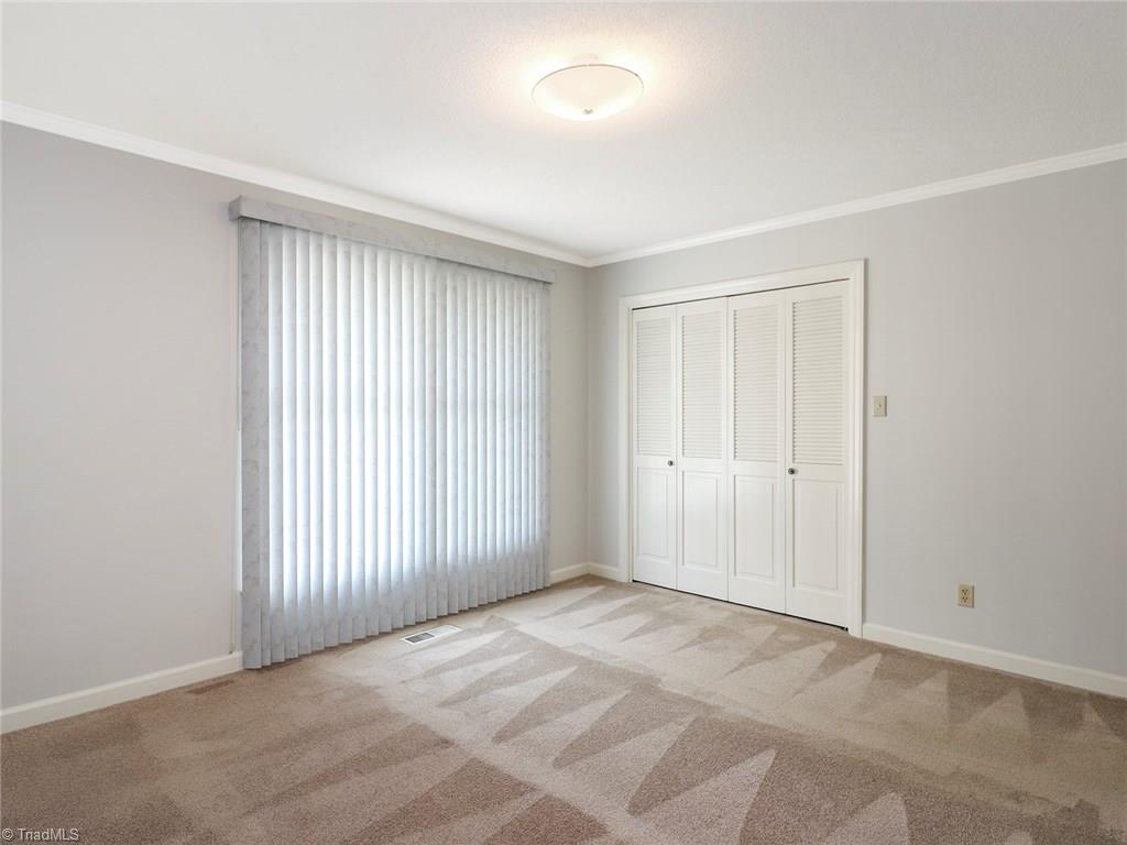 1505 Coventry Road High Point, NC 27262 - Photo 16 of 29 Gallery Image 16