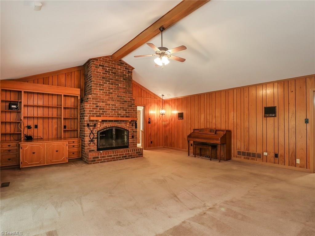 1505 Coventry Road High Point, NC 27262 - Photo 4 of 29 Gallery Image 4