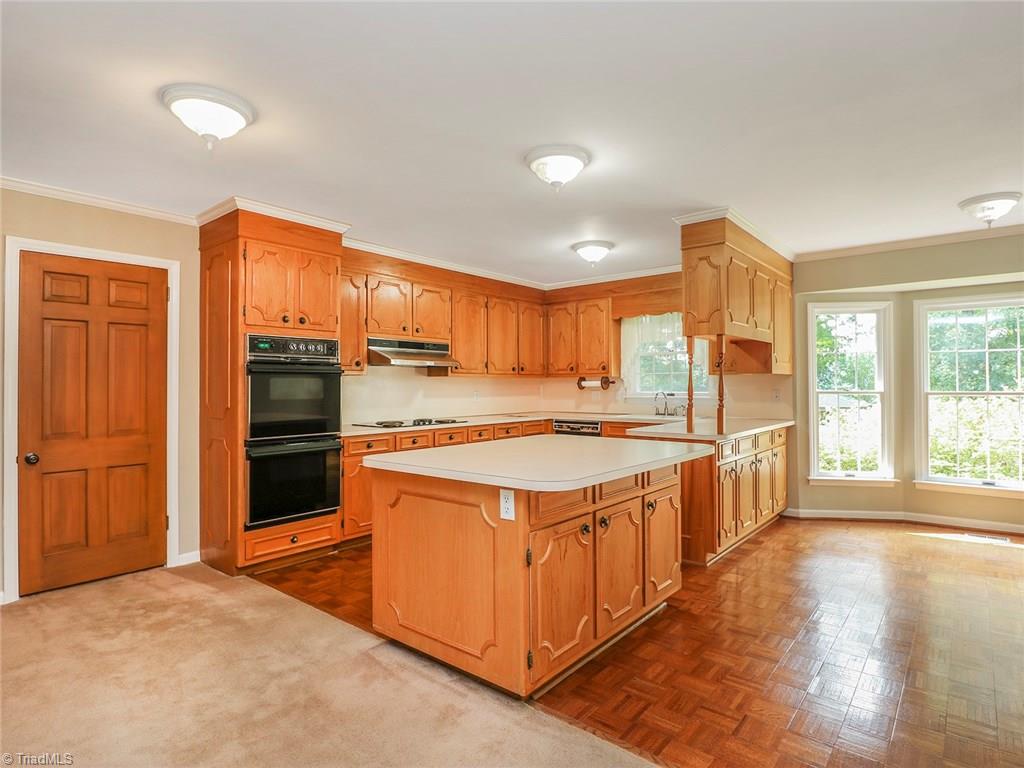 1505 Coventry Road High Point, NC 27262 - Photo 6 of 29 Gallery Image 6