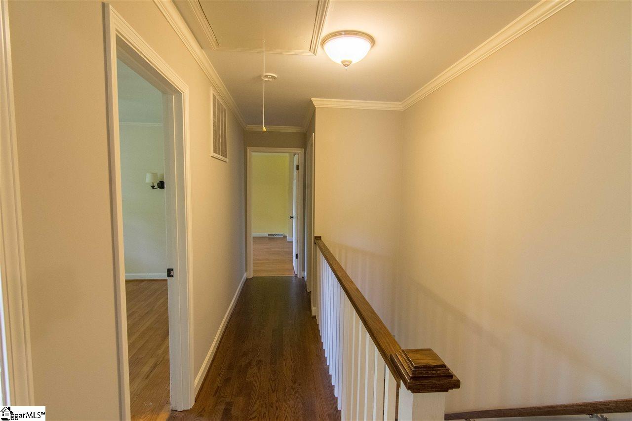 521 Wembley Road Greenville, SC 29607 - Photo 14 of 30 Gallery Image 14
