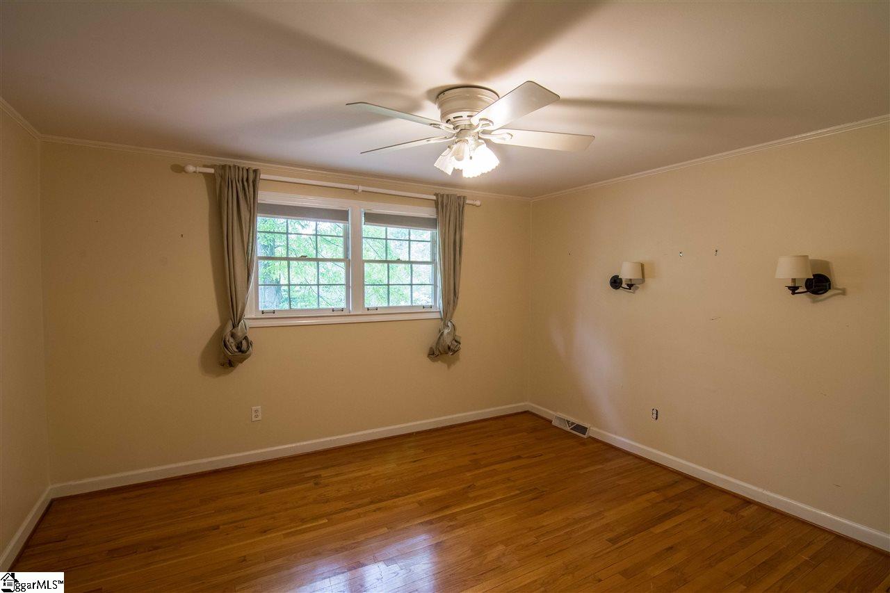 521 Wembley Road Greenville, SC 29607 - Photo 15 of 30 Gallery Image 15