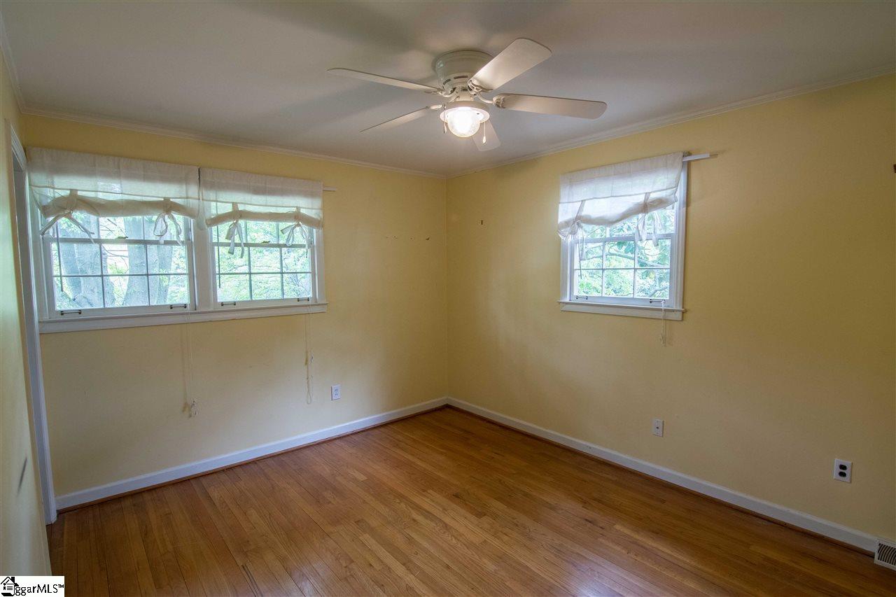 521 Wembley Road Greenville, SC 29607 - Photo 16 of 30 Gallery Image 16