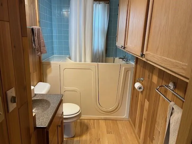 $389,000 | 5076 Highway 70, Eagle River, WI 54521