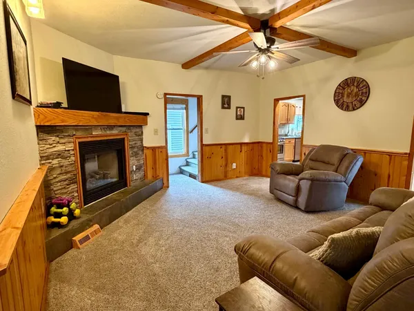 $190,000 | 221 Spencer Street, Dundee, MN 56131