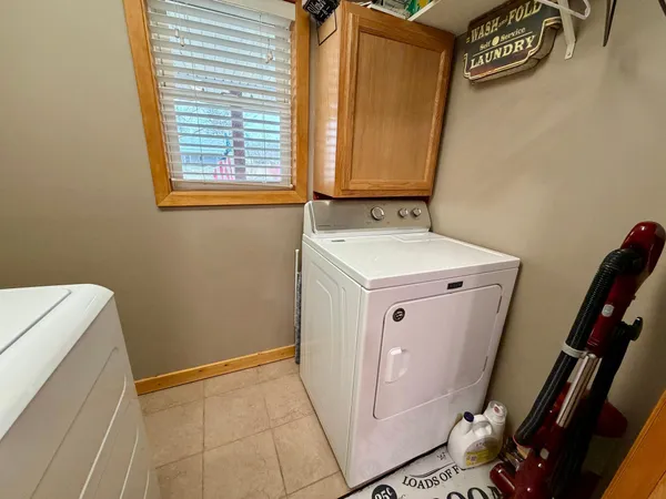 $190,000 | 221 Spencer Street, Dundee, MN 56131