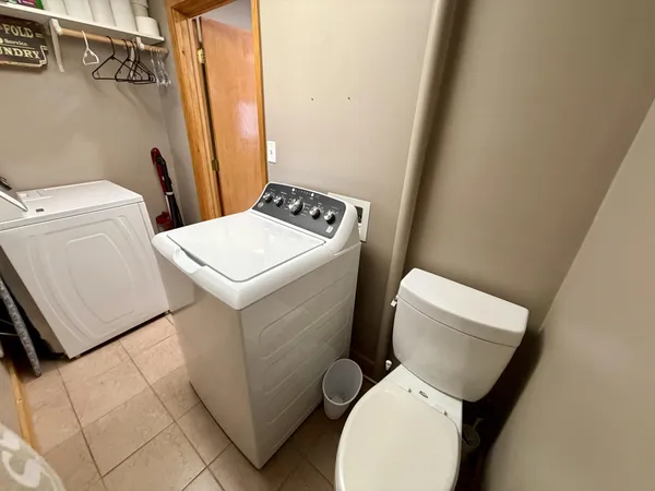 $190,000 | 221 Spencer Street, Dundee, MN 56131