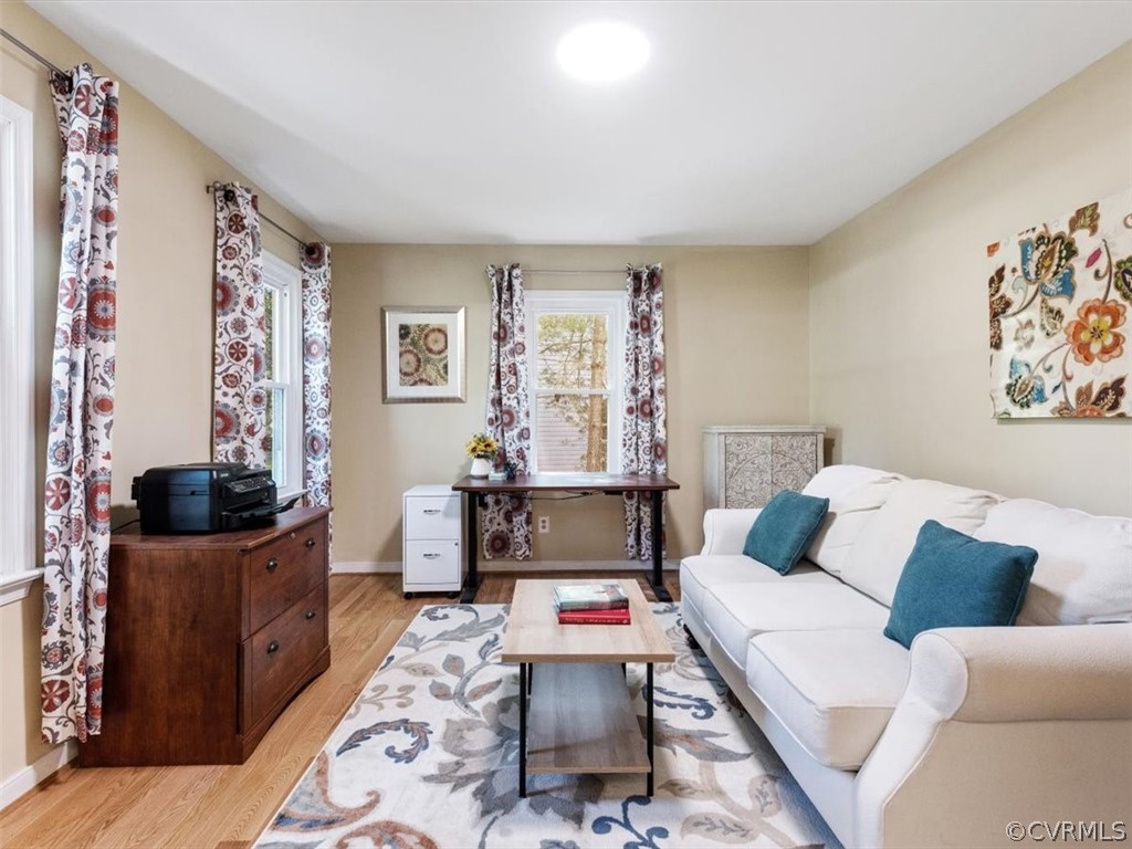 480 Eastman Road Chesterfield, VA 23236 - Photo 2 of 35 Stepping inside you’ll be greeted by the private l