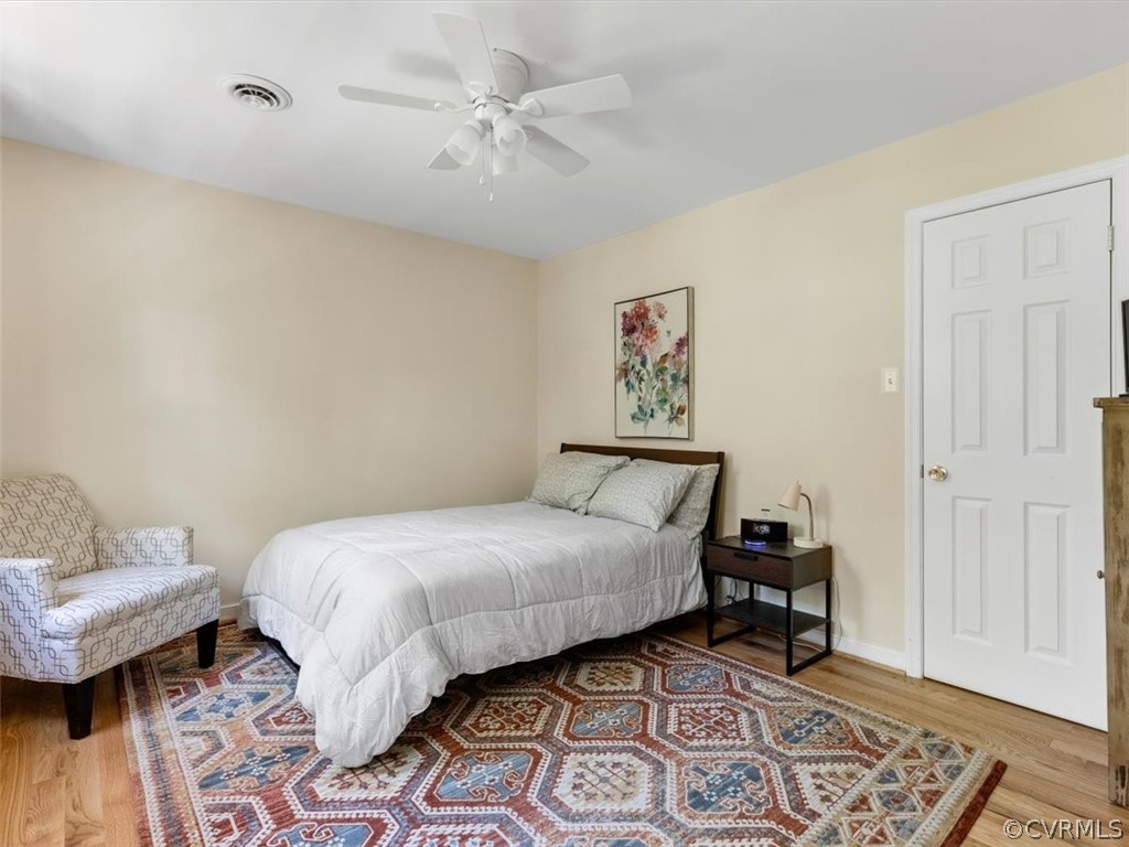 480 Eastman Road Chesterfield, VA 23236 - Photo 27 of 35 Bedrooms 3 & 4 w/ HW, fan/light. Second floor hall
