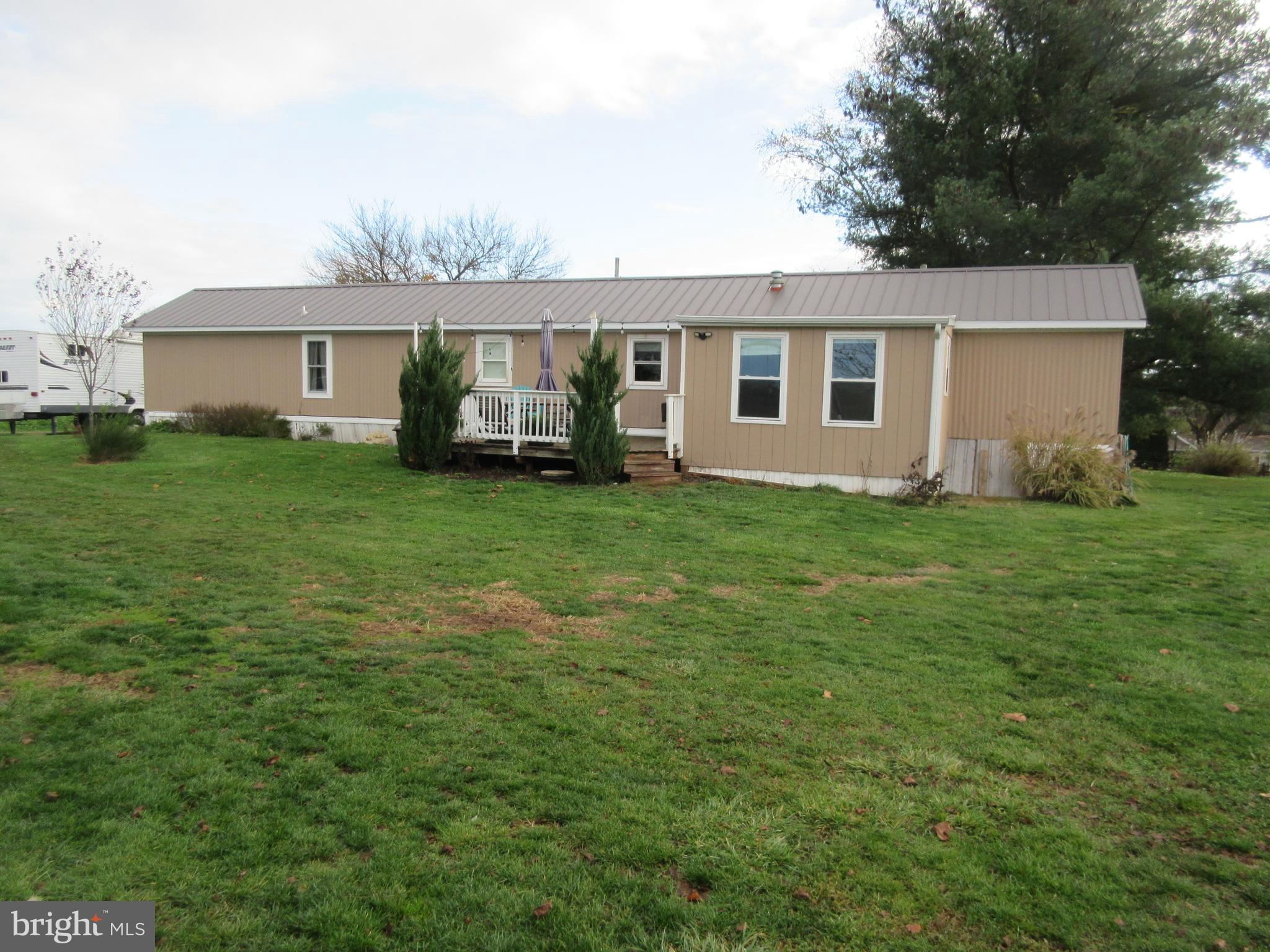 1762 Lebanon Road Manheim, PA 17545 - Photo 5 of 22 Rear