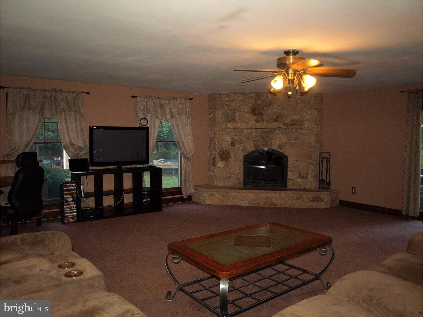 577 Deep Run Road Perkasie, PA 18944 - Photo 6 of 24 Gallery Image 6