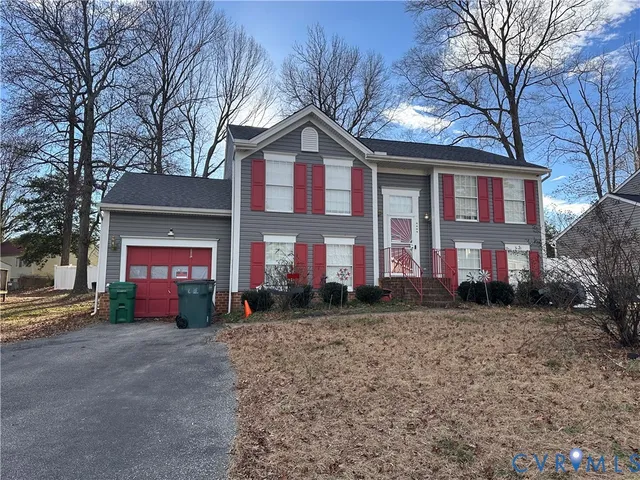 $200,000 | 2809 Farm Creek Drive, Richmond, VA 23223