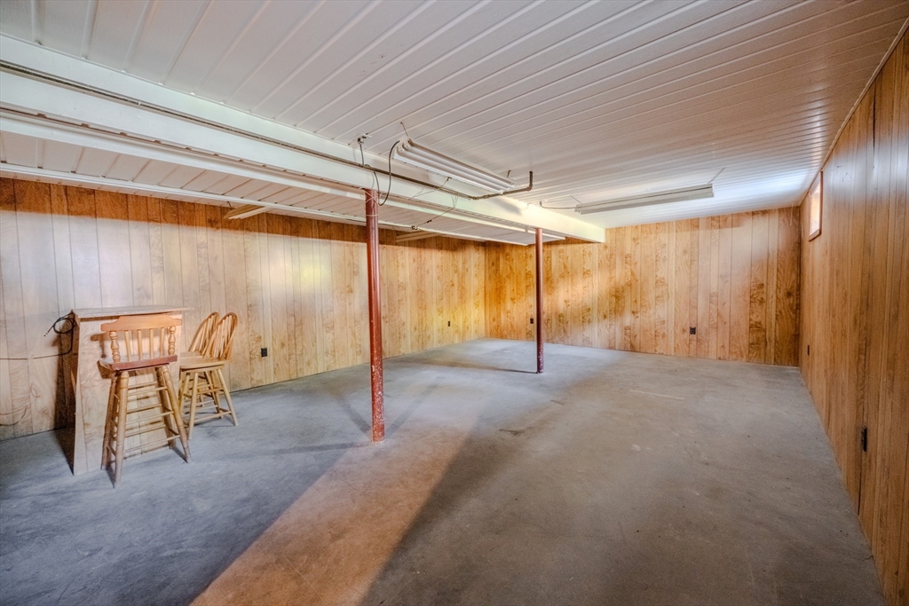 10 Primrose Road Billerica, MA 01821 - Photo 22 of 37 a view of an empty room