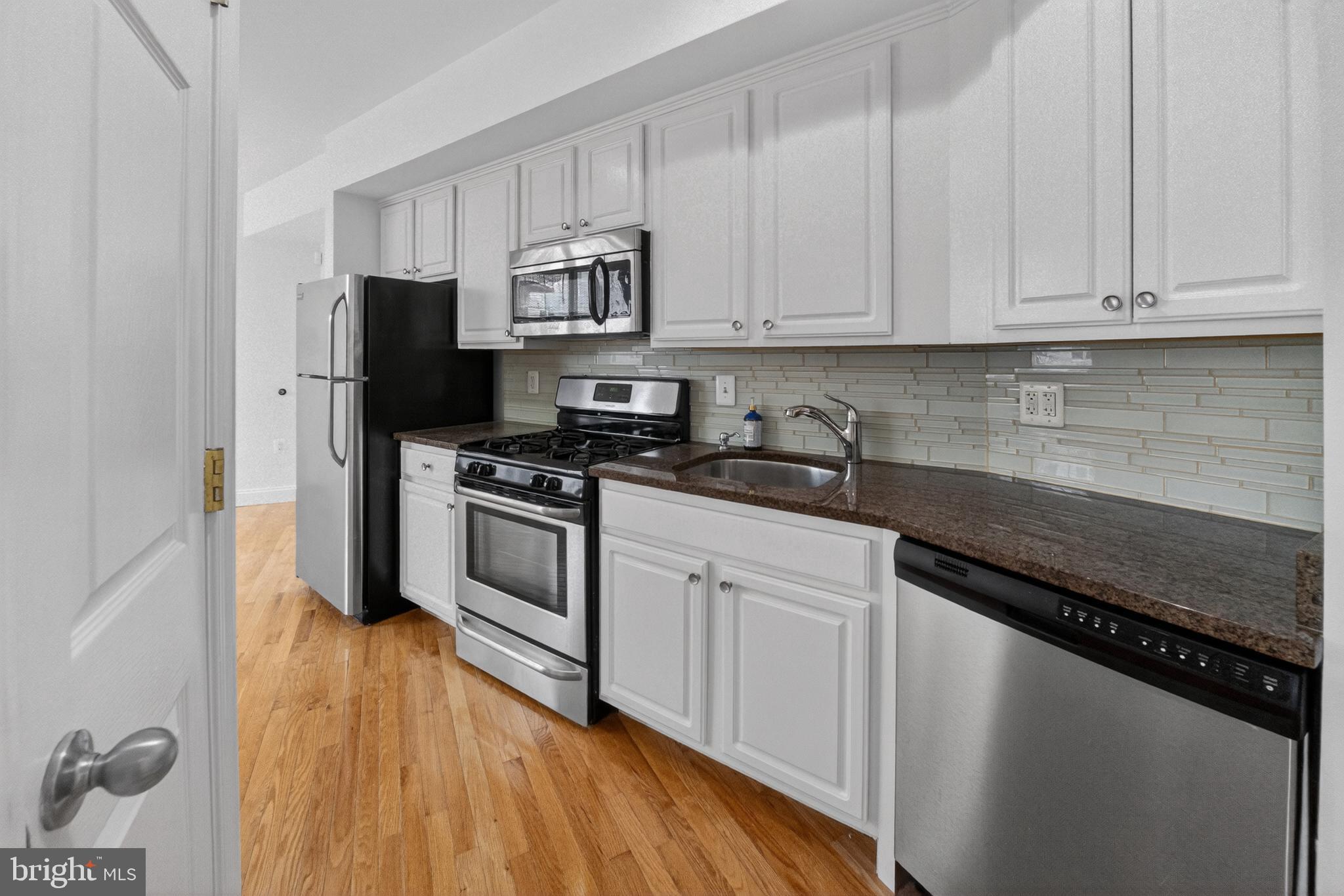 1629 L Street Northeast, Unit 202 Washington, DC 20002 - Photo 16 of 29