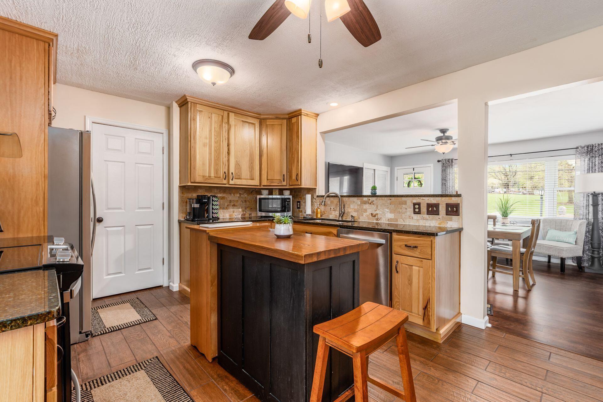 1168 Pleasantville Road Lancaster, OH 43130 - Photo 5 of 39 05