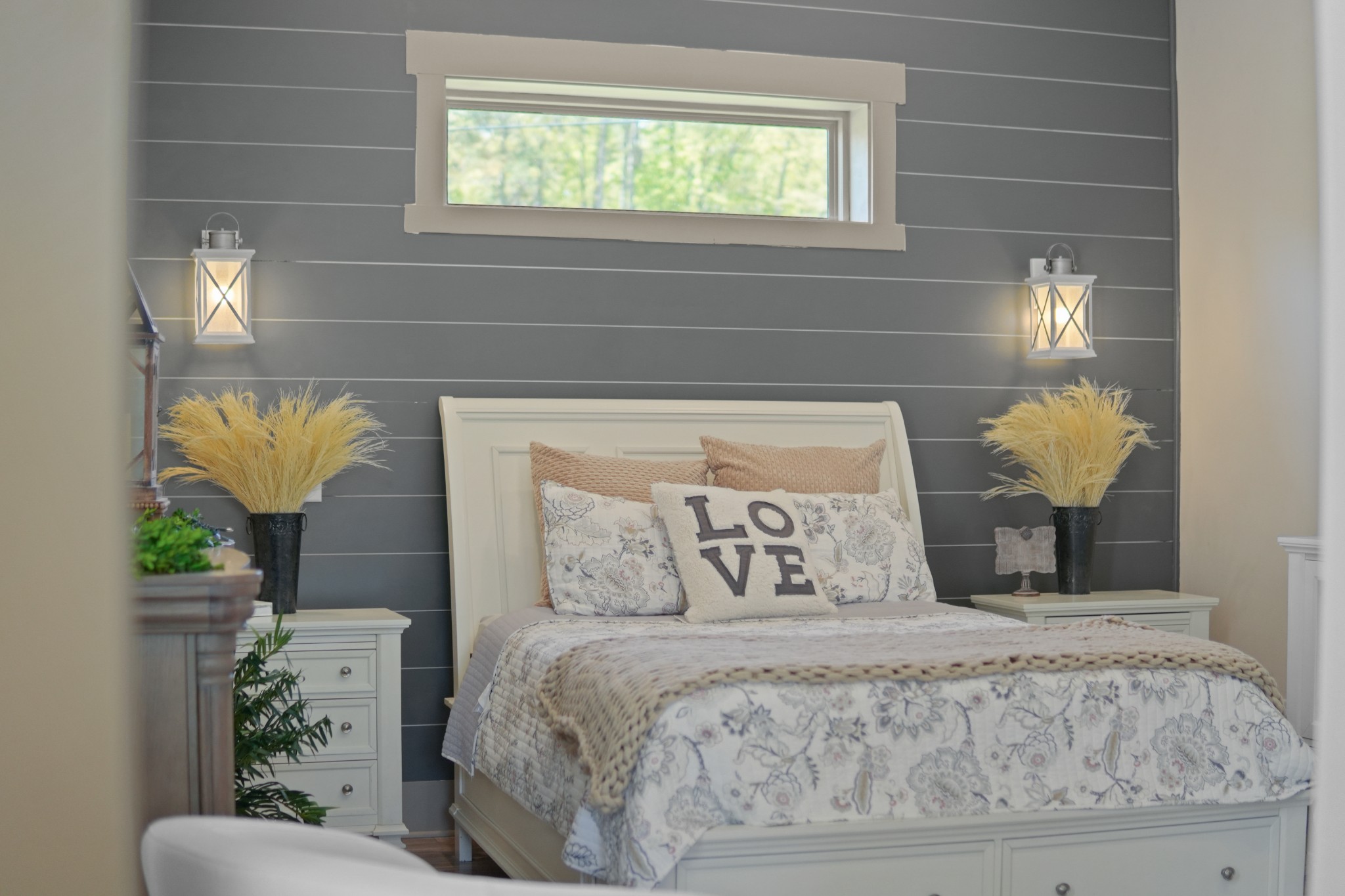 8417 Pine Ridge Road Ooltewah, TN 37363 - Photo 15 of 28 a bedroom with a bed mirror and window