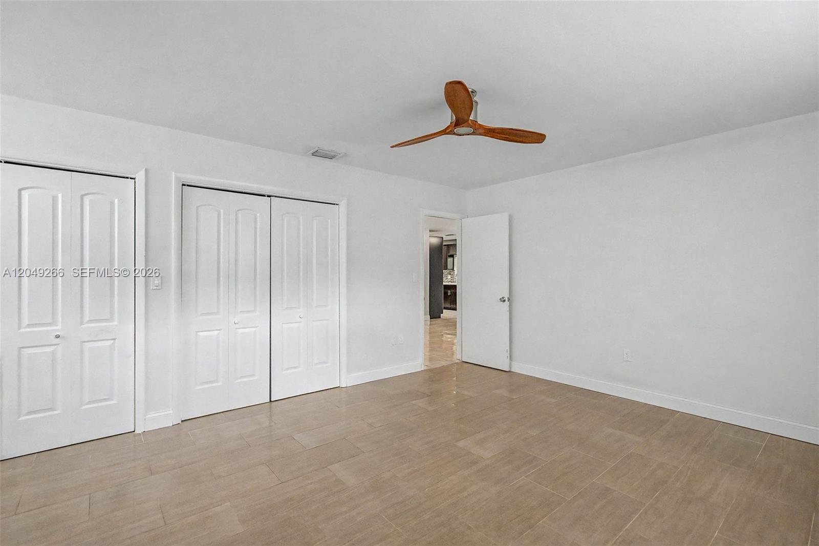 11860 Southwest 81st Road, Unit 11860 Pinecrest, FL 33156 - Photo 9 of 24