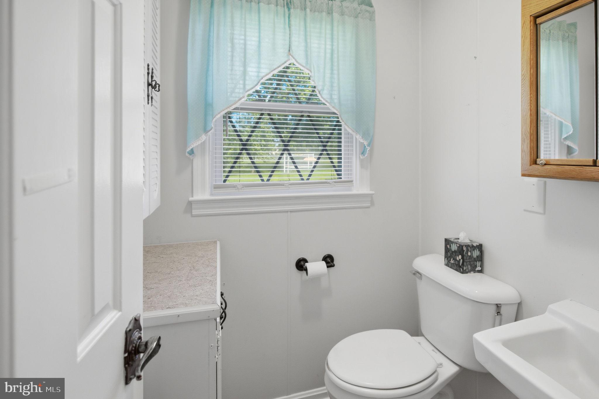 1439 Bedington Road Martinsburg, WV 25404 - Photo 38 of 54 Half Bath
