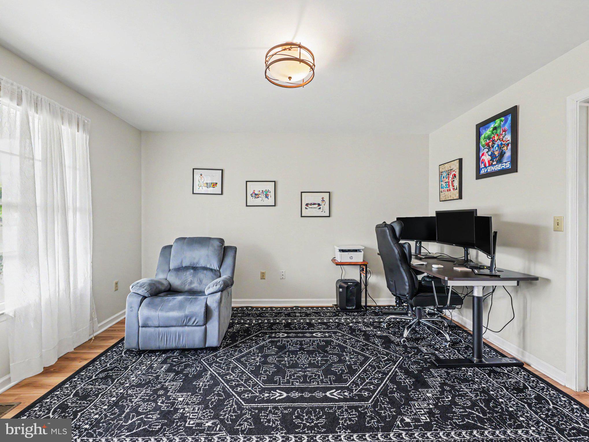 34340 Parker Road Locust Grove, VA 22508 - Photo 12 of 27 Bright and inviting workspace retreat.