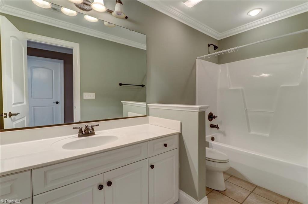 4910 Fox Chase Road Greensboro, NC 27410 - Photo 15 of 19