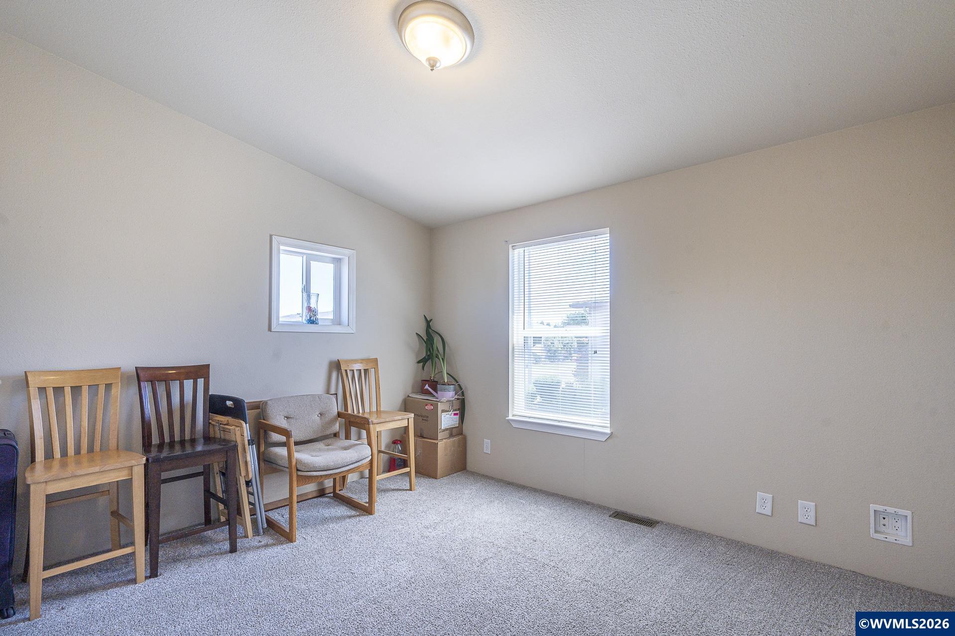 5422 Portland Road Northeast, Unit 130 Salem, OR 97305 - Photo 31 of 36