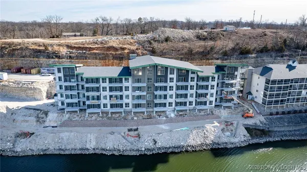 $545,000 | 700 Pershing Drive, Unit 108, Camdenton, MO 65020